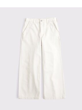 NWOT Wide Leg White Denim Jeans